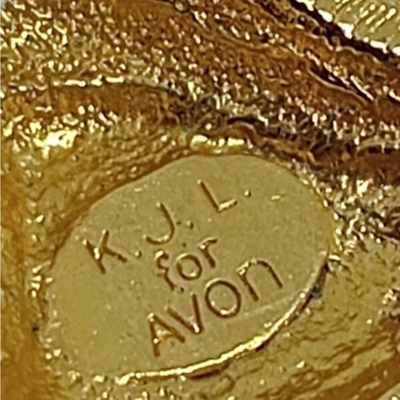 Kenneth Lane KJL For Avon 1989/unworn Conch Seashell Post 4 pierced ear Earrings - Picture 6 of 8